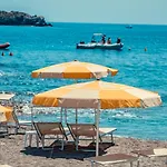 公寓 Alba Sul Mare 陶尔米纳